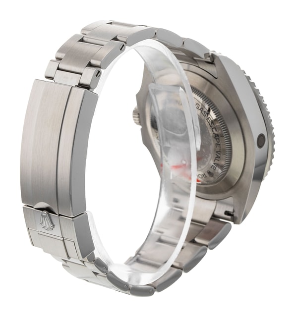 Rolex Sea-Dweller 126600 Image 3